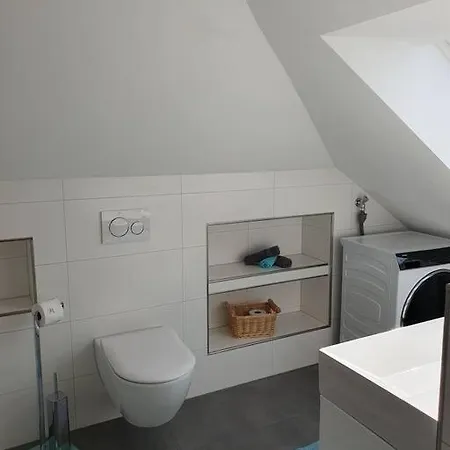4.og/maisonette-wohnung Neu/4-zimmer/weststadt Apartment
